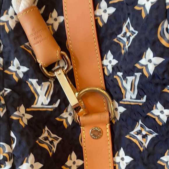 Louis Vuitton Limited Edition Navy Blue Bulles GM - Picture 12 of 15